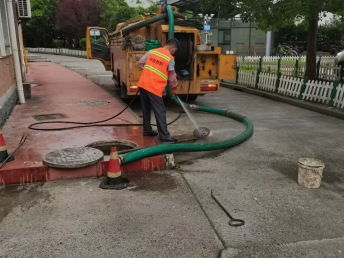 图 西藏北路管道工程 小区下水道管道疏通清淤 管道清理 上海管道维修