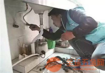太原龙城大街专业清理化粪池抽粪疏通下水道坐便除臭